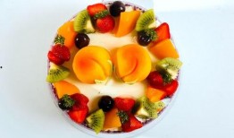 网友爆料多肉桃蛋糕视频,网友自制创意甜品惊艳亮相