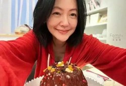 娱乐大爆料张兰简介视频,娱乐大爆料背后的传奇人生