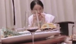 赵丽颖吃饭最新爆料图片,美食诱惑难挡！